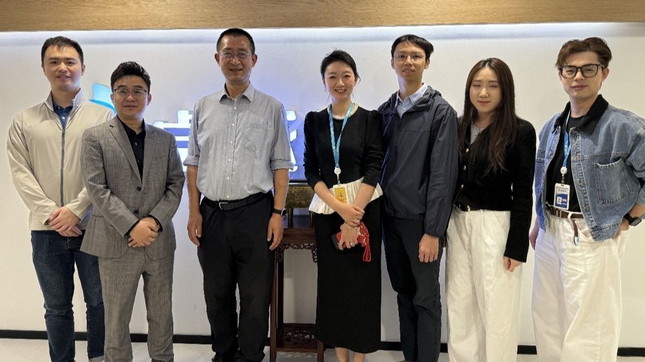 学院党委书记曹旭斌带队赴深圳、广州开展访企拓岗促就业工作并看望校友